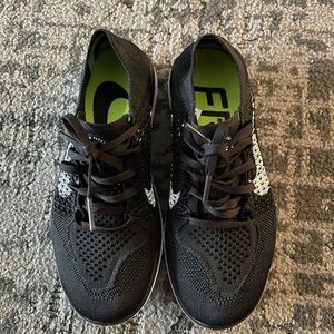 Nike running shoes for women